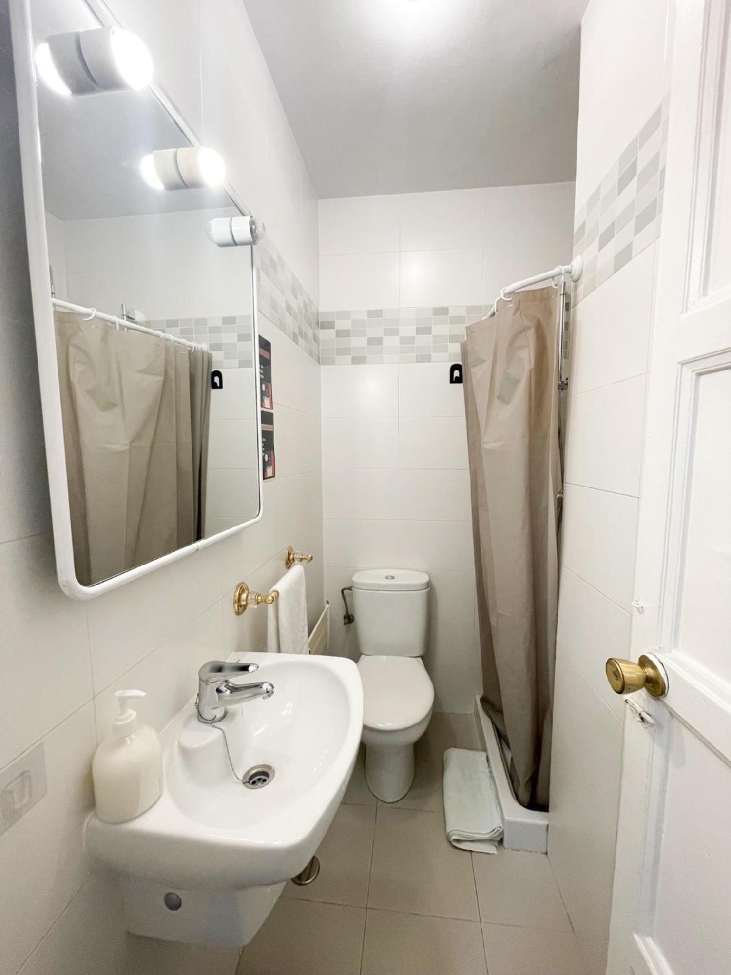 Toledo Habitaciones 马德里 外观 照片